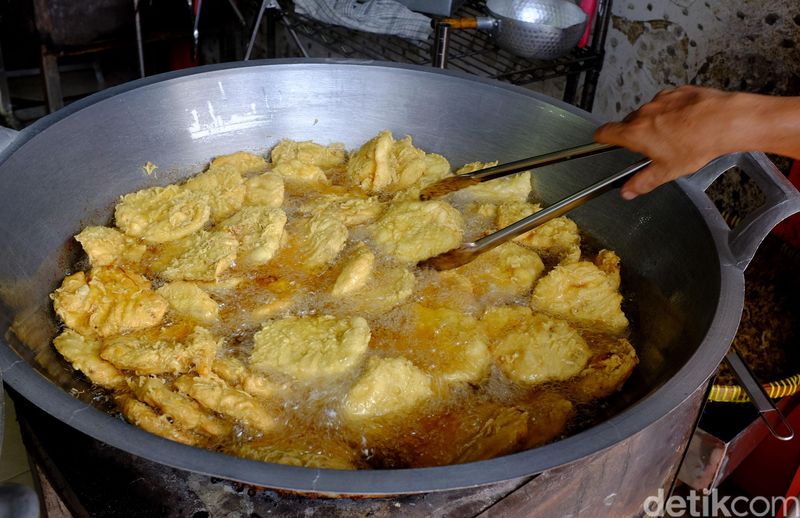 pisang goreng
