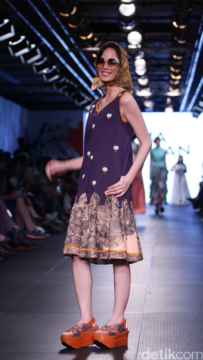 Rama Dauhan Plaza Indonesia Fashion Week 2016 at Plaza Indonesia. Thamrin. Jakarta. [Foto: Mohammad Abduh/Wolipop]
