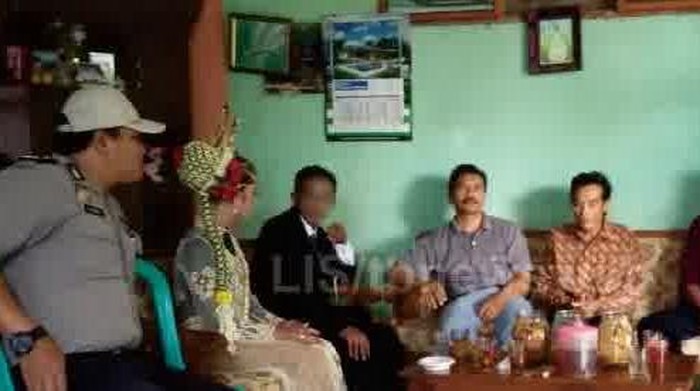 Pernikahan Pria dengan Pria: Didik Sudah Beri Cincin dan Beras untuk Andi