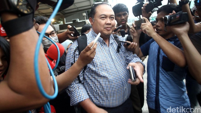 Artidjo Lipatgandakan Vonis Eks Bos Pelindo II Jadi 9 Tahun Bui Artidjo Lipatgandakan Vonis Eks Bos Pelindo II Jadi 9 Tahun Bui