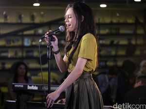 Lagu Baru Shae Ditulis di Kamar Mandi dan Terinspirasi KPop