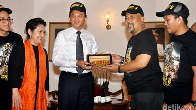 Keseruan Bintang Comic 8 di Balai Kota