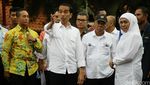 Jokowi Beri Bantuan Sosial ke Warga Sumedang