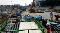 Pembangunan terowongan hingga Stasiun Bundaran HI diperkirakan selesai awal tahun 2017.