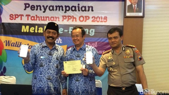 Muspika Surakarta Pelopori Pengisian SPT Pajak Online