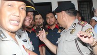 Dalam rekonstruksi ini menurut Kanit Reskrim Polsek Kelapa Gading, Iptu Fahmi Amirullah setidaknya ada sekitar 31 adegan. Pool/Palevi S/detikFoto.