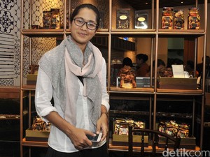 Prisia Nasution Grogi Tampil Monolog