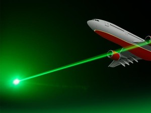 Laser yang Ganggu Penerbangan di Yogya Ternyata Bersumber dari Wahana Hiburan!