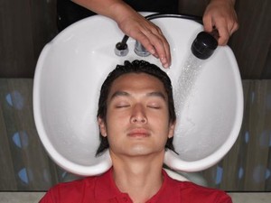 Alasan Brand Kecantikan Mulai Bidik Pria Sebagai Konsumen