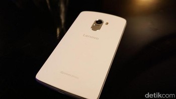 Teknologi VR yang dimunculkan Lenovo di Vibe K4 Note dihadirkan melalui fitur TheaterMax. Foto: detikINET/Rachmatunnisa