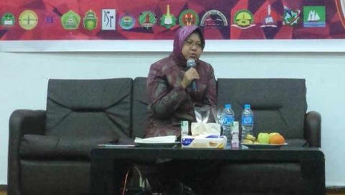 Ke Mesir, Risma Cerita Soal Sosok Pemimpin dan Penutupan Gang Dolly