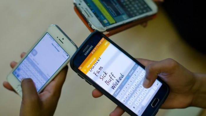Kazakhstan larang ponsel pintar di kantor-kantor pemerintah