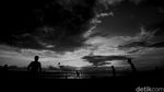 Senja di Pantai Padang