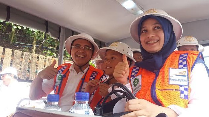 Nikmati Liburan Naik Lori Wisata Yuk!