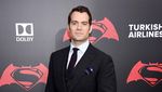 Ben Affleck dan Henry Cavill Gagah di Premiere Batman v Superman