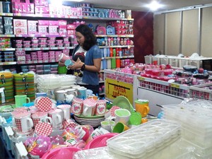 Transmart Carrefour Cuci Gudang Peralatan Bekal Anak