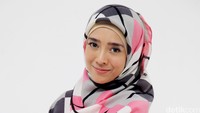 Bagaimana menurut Anda penampilan istri Ariel Nidji itu berhijab?