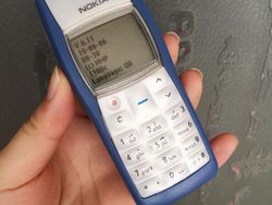 Nostalgia HP Pertama Generasi 2000-an, Apa Saja?