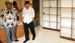 Akom Tinjau Pembangunan Press Room DPR
