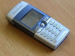 Nostalgia HP Pertama Generasi 2000-an, Apa Saja?