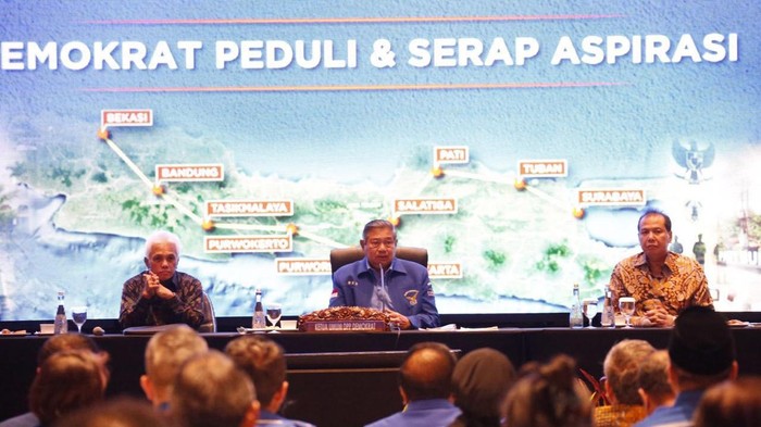 Hatta Rajasa Ikuti Perkembangan Panasnya Bursa Cagub DKI