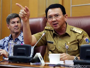 Ahok: Bu Megawati Instruksikan Saya Baik-baik Sama Djarot