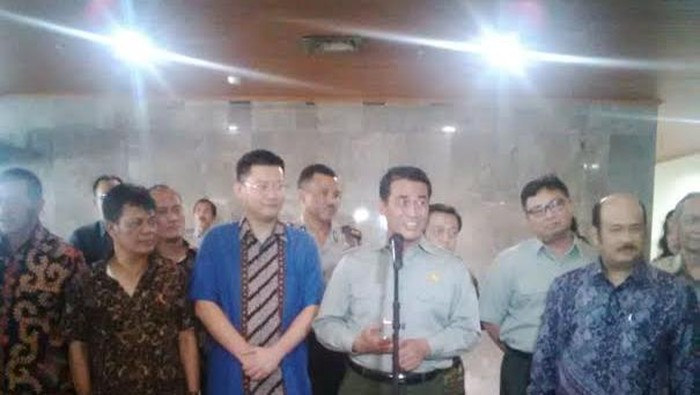 Mentan Undang Polri hingga KPK Bahas Harga Ayam