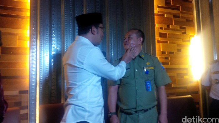 Sambil Peragakan Adegan, Ridwan Kamil Ceritakan Penindakan ke Sopir Ompreng