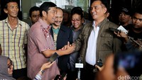 Namun demikian, Yusril menyatakan sejauh ini belum ada pembicaraan soal duet Yusril-Lulung untuk Pilgub DKI 2017. Silaturahmi ke posko Lulung di Tanah Abang Jakarta Pusat merupakan silaturahim balasan saja.