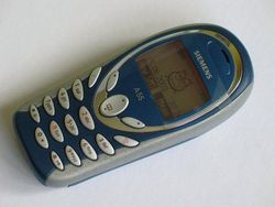 Nostalgia HP Pertama Generasi 2000-an, Apa Saja?