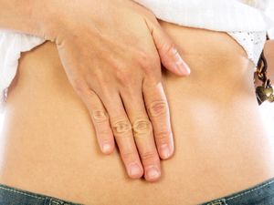 5 Cara Mengecilkan Perut Setelah Melahirkan (1)