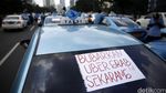 Penampakan Taksi dkk Penuhi Jalan Sudirman