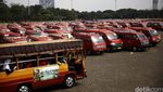Penampakan Angkot KWK Kepung Monas