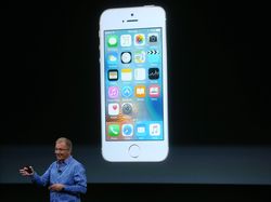 iPhone SE, Kecil-kecil Cabe Rawit yang Bangkit Lagi