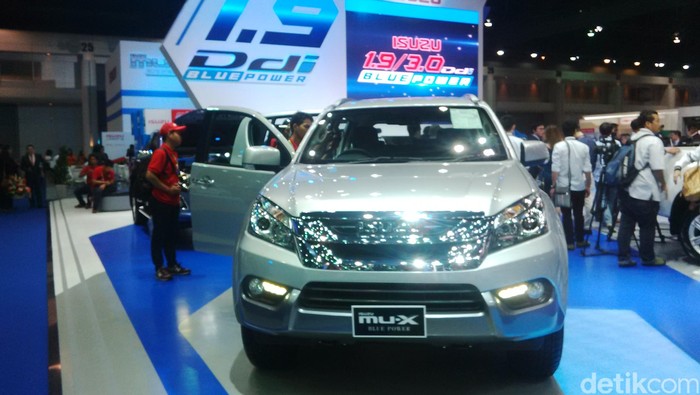 Bangkok International Motor Show 2016 kembali digelar. Beragam produk terbaik dan terbaru resmi diperkenalkan.