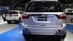 Isuzu MU-X Pakai Dua Mesin Baru