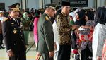 Jokowi Temui Keluarga Korban Jatuhnya Heli TNI