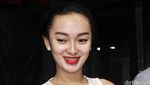 Zaskia Gotik Berusaha Tegar