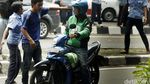 Go-Jek Dilempari Batu oleh Sopir Taksi