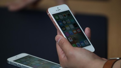 iPhone SE, Kecil-kecil Cabe Rawit yang Bangkit Lagi
