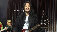 Perjalanan karier bermusik selama sepuluh tahun lah yang membentuk dirinya menjadi seperti sekarang. Pool/Ismail/detikFoto.
