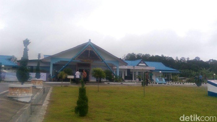 AP II Akan Perluas Runway Bandara Silangit