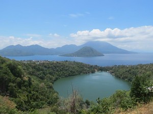 Danau Ngade, Inikah Pemandangan Paling Cantik di Ternate?
