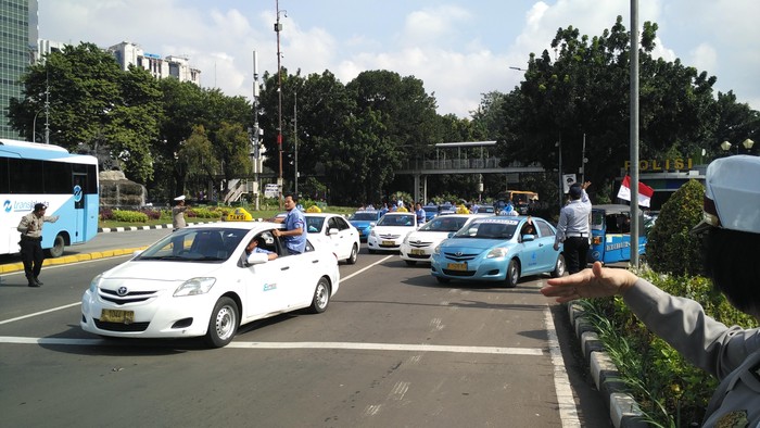 1.400 Aparat Diterjunkan Antisipasi Demo Sopir Angkot dan Taksi di Monas