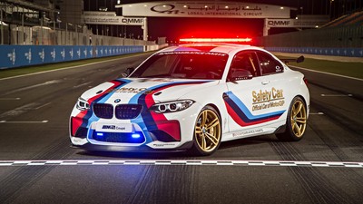 Mobil-mobil BMW di MotoGP Qatar 2016