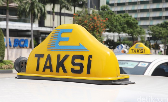 Direksi dan Komisaris Express Mundur, Gara-gara Kalah Saing Taksi Online?