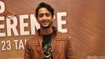 Gaya Shaheer Sheikh Berjaket Kulit