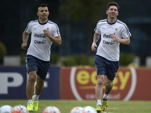 Leganya Argentina Bisa Kembali Diperkuat Messi