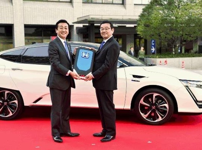 Honda Kirim Mobil Hidrogen Pertama ke AS