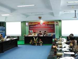 Dewan Pertimbangan MUI Rumuskan Strategi Pembangkitan Ekonomi Umat Islam
